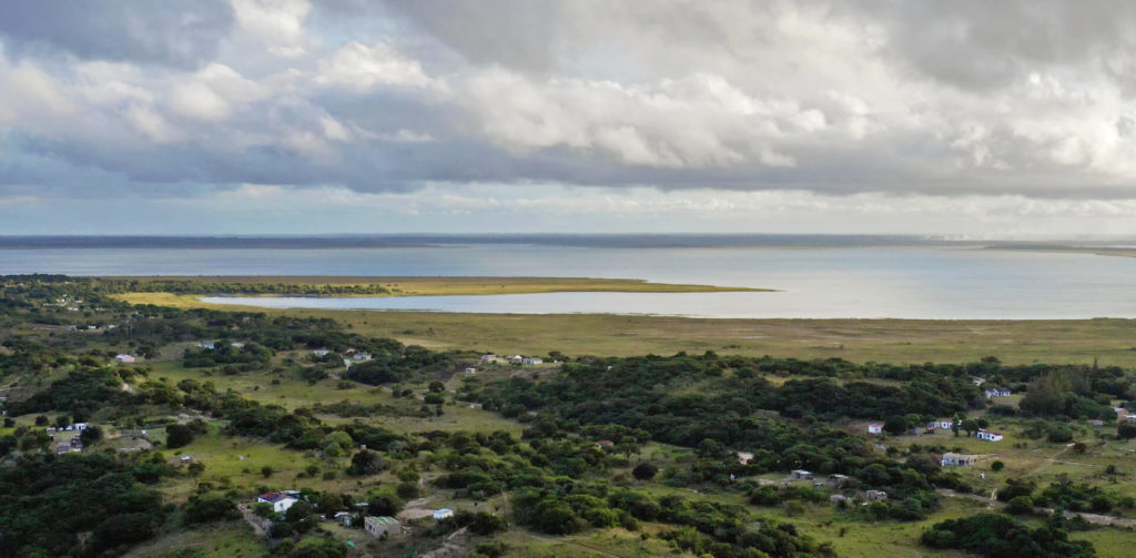 ThongaBeach_Experiences_CulturalTours_MabibiVillage ThongaBeach_Experiences_CulturalTours_MabibiVillage